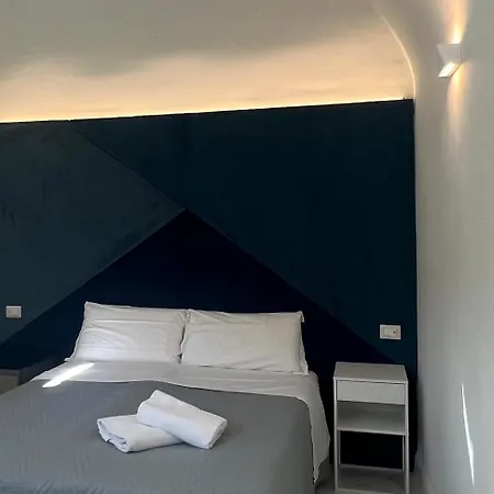 Motta Palace & Pensión