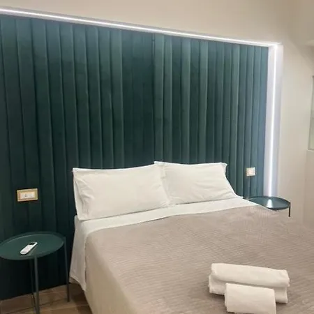 Pensión Motta Palace & Motta SantʼAnastasia